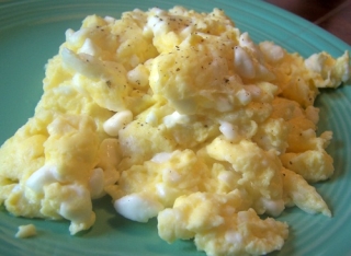 Cottage Cheese Scrambled Eggs